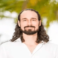 Robert Roth - Featured